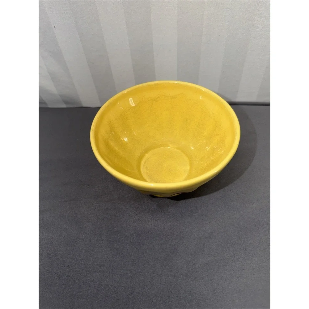 Pottery Barn Cafe Ice Cream/Cereal Bowl Yellow Small 5.5